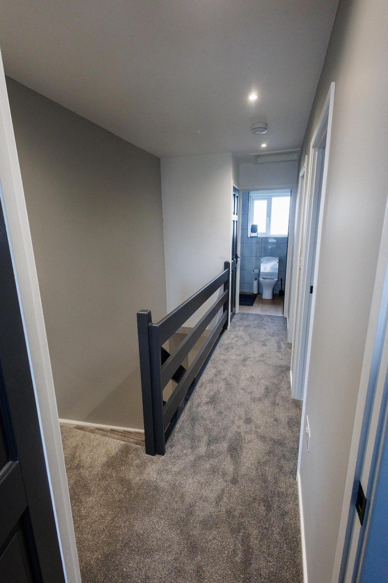 Uber Stylish 3 Bedroom Home Off Road Parking Near Town Centre And Bike Park Wales Merthyr Tydfil Zewnętrze zdjęcie